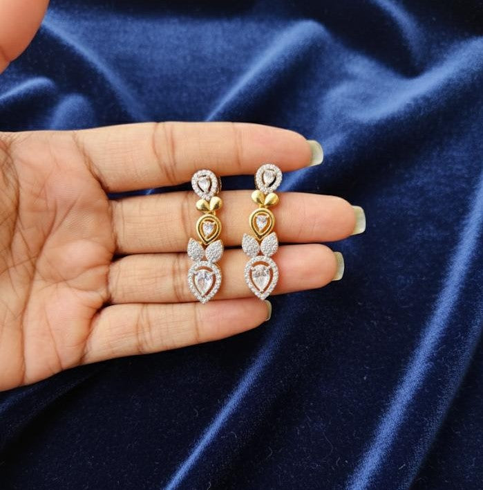 Petals of light necklace set