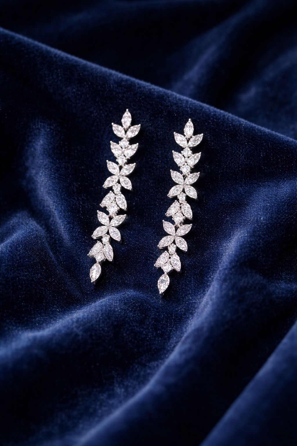 Lustre Leaf necklace set