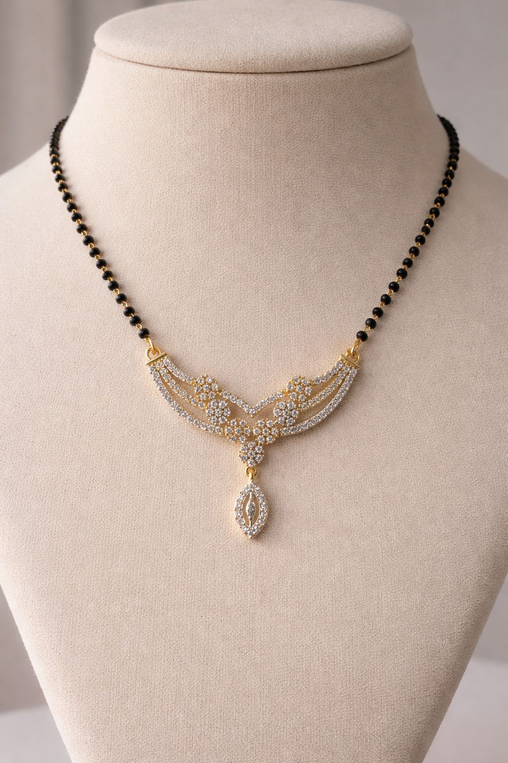 Phoenix sparkle Mangalsutra set