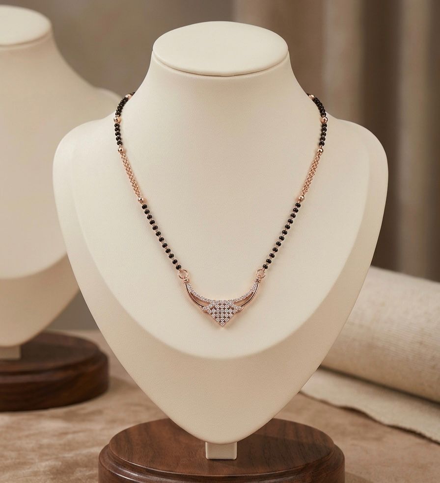 Rose gold Arc V mangalsutra