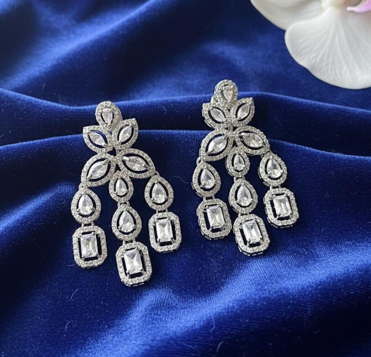 Sparkling shine drop earrings