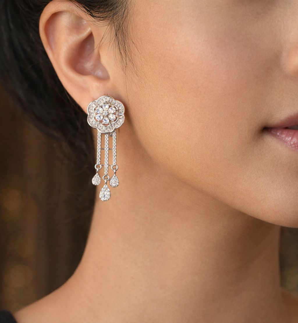 Glimmer drop necklace set