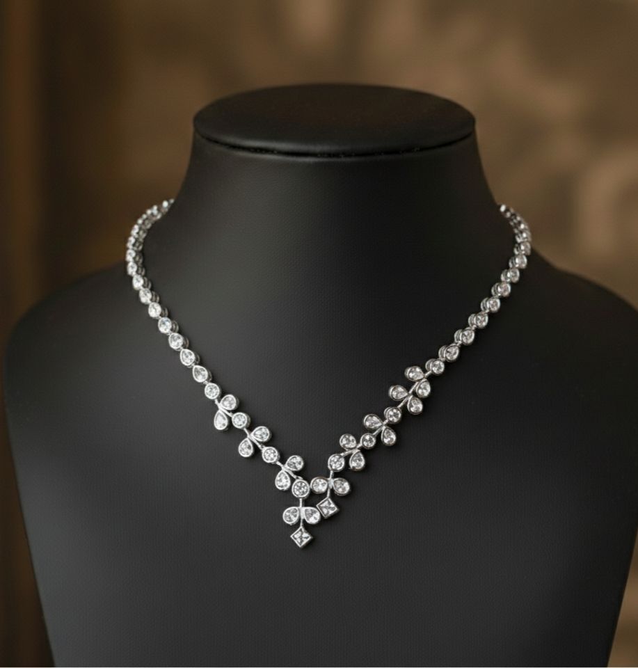 The Willow Vine necklace set