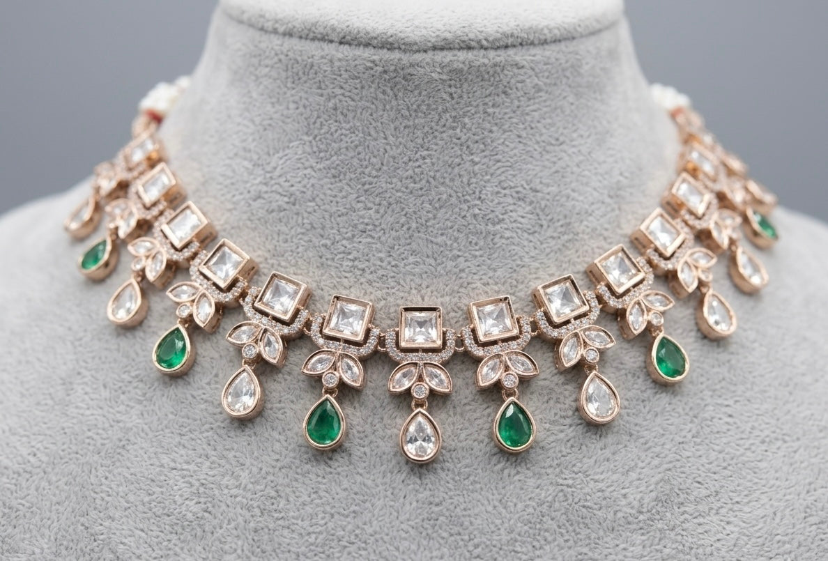 The Moissanite Panna set