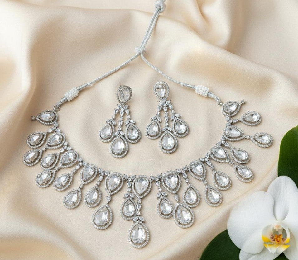 Moonlight droplet necklace set