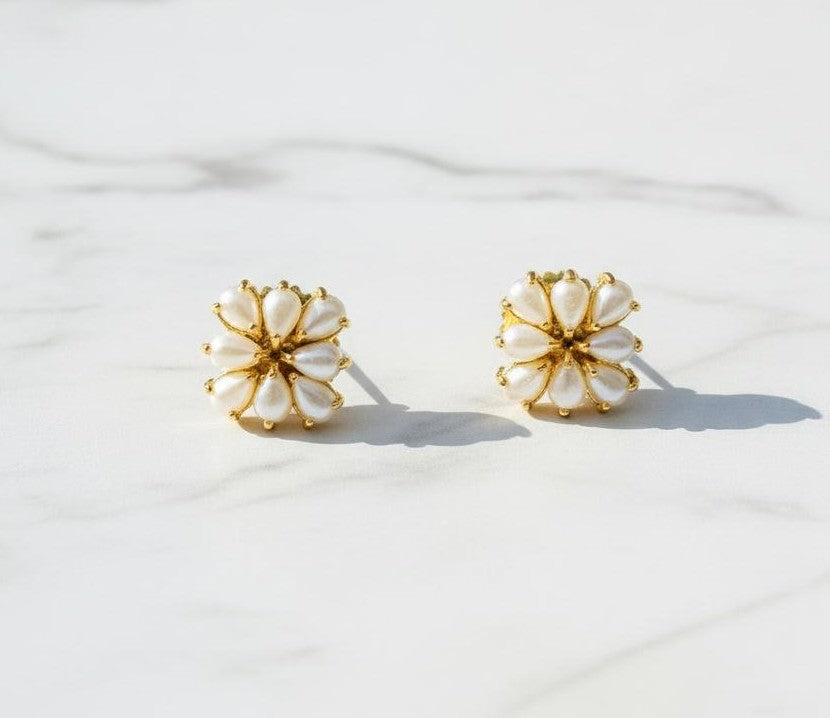 Seed pearl studs