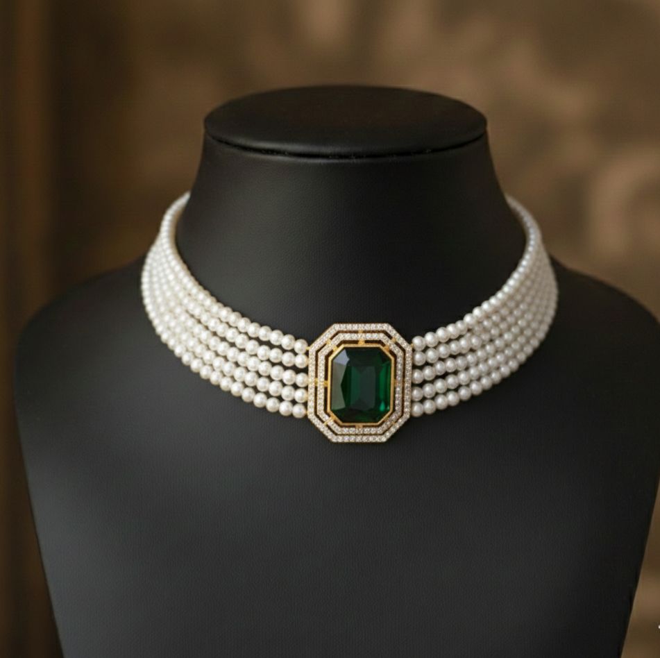 Green goddess choker